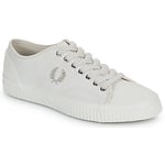 Kengät Fred Perry  B4365 Hughes Low Canvas