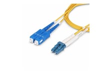 StarTech.com 15m (50ft) LC to SC (UPC) OS2 Single Mode Duplex Fiber Optic Cable, 9/125µm, Laser Optimized, 10G, Bend Insensitive, Low Insertion Loss - LSZH Fiber Patch Cord (SMLCSC-OS2-15M) - patch-kabel - 15 m - gul