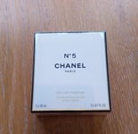CHANEL No 5 Eau de Parfum Pursewe Spray 3 x 20ml     Brand new, boxed,  sealed