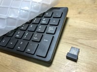 Black Wireless Keyboard + Number Pad & Mouse for Samsung UE46F8000 46" Smart TV