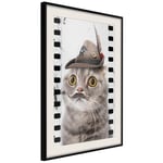Plakat - Cat In Hat - 20 x 30 cm - Sort ramme med passepartout