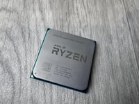 AMD Ryzen 5 PRO 2400GE 3,2Ghz QuadCore HT 8st Trådar Boost 3,8Ghz