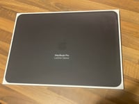 Apple MacBook Pro 15" Black Leather Sleeve Case Official MTEJ2ZM/A GENUINE NEW