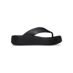 Crocs Getaway Platform Flip sandal (dam) - Black, 34-35