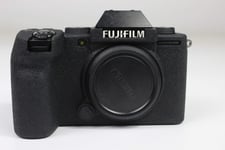 X-S10 Case, Zakao Soft Silicone Bag Lightweight Slim Skin Rubber Protective Digital Camera Case Cover for Fujifilm Fuji X-S10 XS10 (Black)