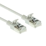ACT Câble réseau CAT6a, U/FTP LSZH - Câble LAN fin de 3,8 mm - Câble CAT 6a flexible avec fiche RJ45 - Pour une utilisation dans les centres de données - 0,25 m - Gris - DC7052