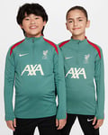 Liverpool FC Strike Nike Dri-FIT fotballtreningsoverdel til store barn