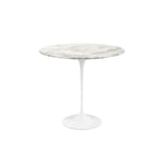 Knoll - Saarinen Oval Table - Småbord, Vitt underrede, skiva i matt vit Calacatta marmor - Vit, Svart - Svart - Sidobord - Metall/Trä