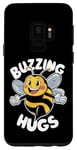 Galaxy S9 Buzzing Hugs Cute Bee Flying with a Smile Case