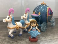 Disney Store Animators' Collection Littles ~ Cinderella & Carriage Mini Play Set