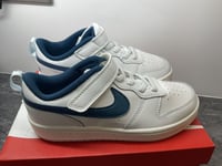 Nike Court Borough Boys Trainers White Blue Size UK 13 (EU 31.5) NEW