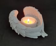 Angel Wings Tea Light Candle Holder Resin Ornament 5.5 cm High  Heart Love