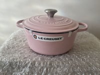 Le Creuset Signature Cast Iron 24cm Round Casserole - Chiffon Pink -No Box
