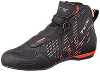 TCX - R04D Waterproof, Chaussures de Moto Imperméables pour Hommes, Certifiées avec Membrane T-Dry, Lacets et Fermeture Velcro, Tige en Maille avec revêtement Hot Melt, Noir/Rouge