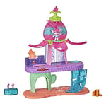 DreamWorks Trolls World Tour Blooming Pod Stage Musical Toy, Plays 3 Different Songs, Playset for Girls and Boys 4 Years and Up