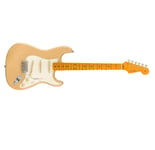 FENDER American Vintage II 1957 Stratocaster®, Maple Fingerboard, Vintage Blonde w/case