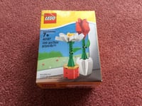 LEGO ROSE & DAISY 40187 DAMAGED BOXES - SEE PHOTOS - NEW/BOXED/SEALED