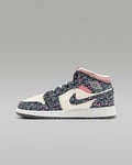 Air Jordan 1 Mid SE Older Kids' Shoes