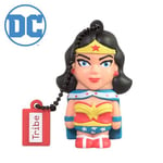 Tribe Warner Bros DC Comics Wonder Woman Clé USB 8 Go Fantaisie Pendrive USB Flash Drive 2.0 Originale Stockage Memoire, Idee Cadeau Figurine 3D, Stockage USB en PVC avec Porte-Clés – Multicolore