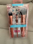 Real Techniques 3 Piece Brush Set 04161 Perfect Base Kit For Blurring BNIB