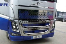 Grill passande Volvo FH v.4,i rostfritt stål.