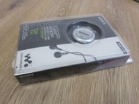 Rare Sony NW-E107 Walkman 1 GB Digital Music Player (Silver) New Deadstock