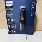 Philips 11 in 1 All In One Trimmer Series 5000 Grooming Kit  11 Attachments New