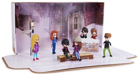 Wizarding World Harry Potter Hogsmeade Mini Dolls Gift Set - 3inch/8cm