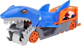 Hot Wheels Shark Chomp Transporter Playset with One 1:64 Scale Car for Kids 4..