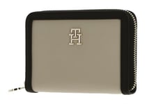 Tommy Hilfiger Women's TH Essential S MED ZA CB AW0AW16090 Wallets, Beige (White Clay/Black), OS