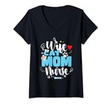 Womens Wife Cat Mom Nurse Mothers Day Nurse Cat Mom Wife Birthday V-Neck T-Shirt