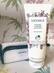 Liz Earle Cleanse And Polish Cleanser Patchouli & Vetiver + Muslin Cloth 200ml