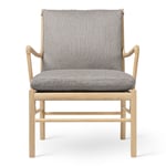 Carl Hansen - OW149 Colonial Chair Ek Tvålad / Re-Wool 0128 - Fåtöljer
