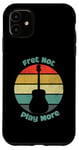 Coque pour iPhone 11 Motif cercle coloré avec inscription « Freet Not Play More »