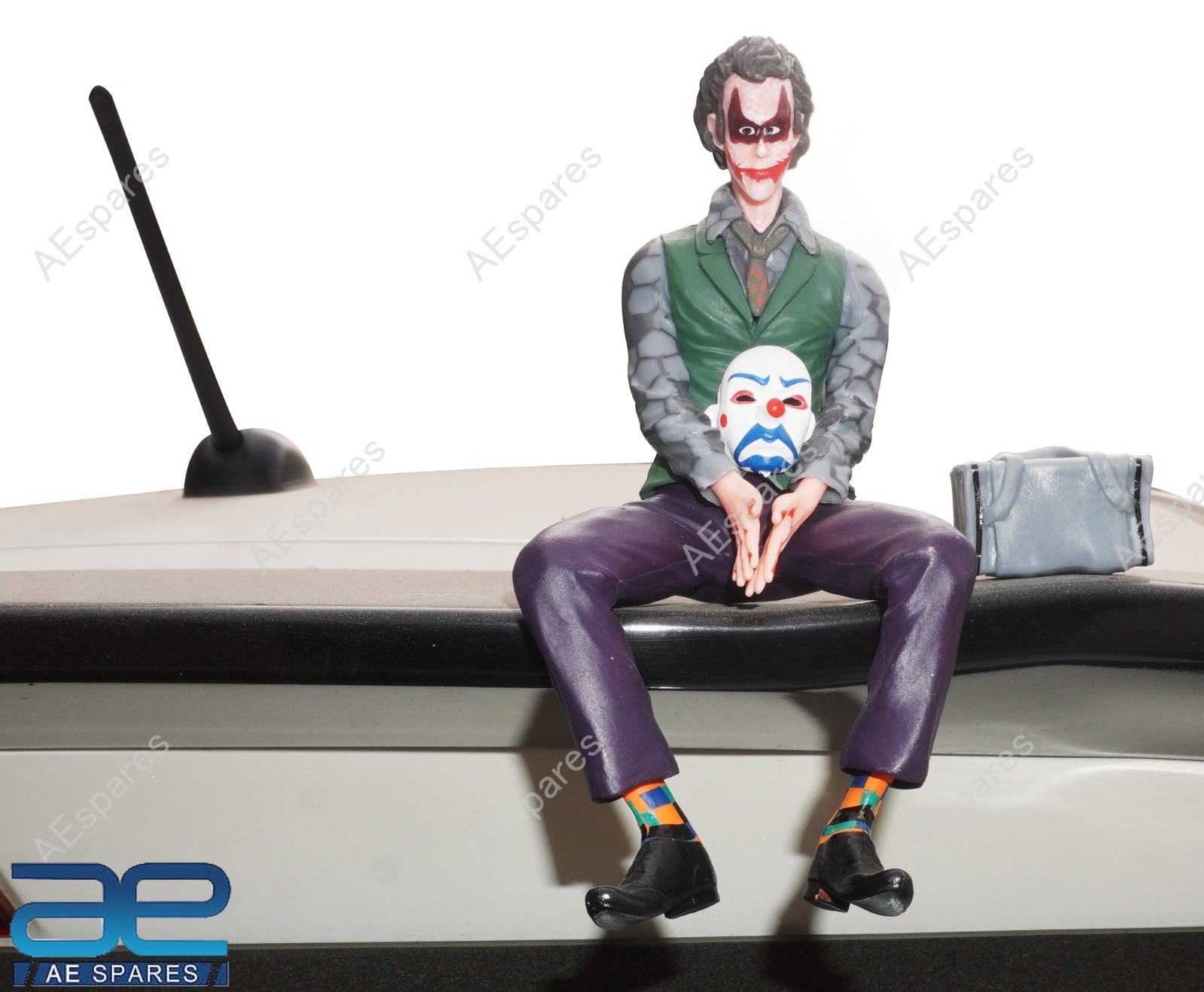 thumbnail image 2 of 9-Inch Joker Action Figure Car Accessory – The Dark Knight, 1:6 Scale, PVC, Adjustable 2 of 2