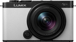 Panasonic Lumix S9 18-40mm f/4.5-6.3 Kit Smokey White