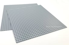 LEGO 2 x LIGHT GREY BASEPLATES Base Plate Board 32x32 Pin 10 " x 10 "  BRAND NEW