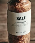 Salt med kværn, Chili blend by Nicolas Vahé (D: 5 cm. x H: 23 cm., Sort/Orange)