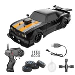 1/16 Fjärrkontroll Drift Car Hobby RC Toy 4X4 modell racingbil med LED-ljus Höggreppsdäck Barn Elektronisk present