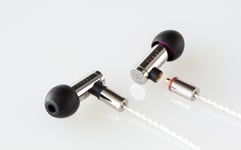 Final Audio E5000 In Ear Isolating Earphones with Detachable Cable