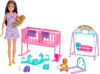 Barbie Skipper - Ensemble de Jeu pour poupée et Chambre de bébé avec Accessoires, Comprenant des poupées Jumelles, 1 Berceau, 1 balançoire, 1 balançoire et Plus Encore, HXM99