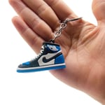 Utsökt 3D Mini Sneakers Key Chain Sneakers Fans Souvenir Key A2