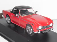 CORGI/VANGUARDS. VA11510 TRIUMPH  TR5 - IN SIGNAL RED. LTD TO 900.  SEALED