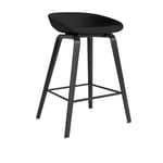HAY - About a Stool AAS33 Low, Black Footrest, Black Oak/Cat.6 Sense Black - Barstolar - Hee Welling - Metall/Trä/Plast