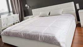 Merino Wool Quilt Duvet Junior Single Size Bed 140 / 200cm Medium 8 tog