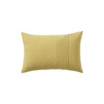 Layer Pute, Yellow