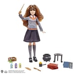 Harry Potter Coffret poupée Potions, avec poupée articulée Hermione Granger en uniforme de Poudlard et 10 accessoires, à collectionner, Jouet Enfant, Dès 6 ans, HHH65
