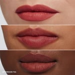Bobbi Brown Smink Läppar KÄRLEK PÅ VINTERGATANLuxe Matte Liquid Lipstick 05 Afternoon Tea 6 ml ()