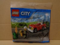 Lego City 30347 Fire Car with figure  New & Sealed Poly Bag
