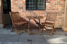 York 2 Seater Bistro Set: 70cm Round Folding York Table with 2 Manhattan Folding Chairs